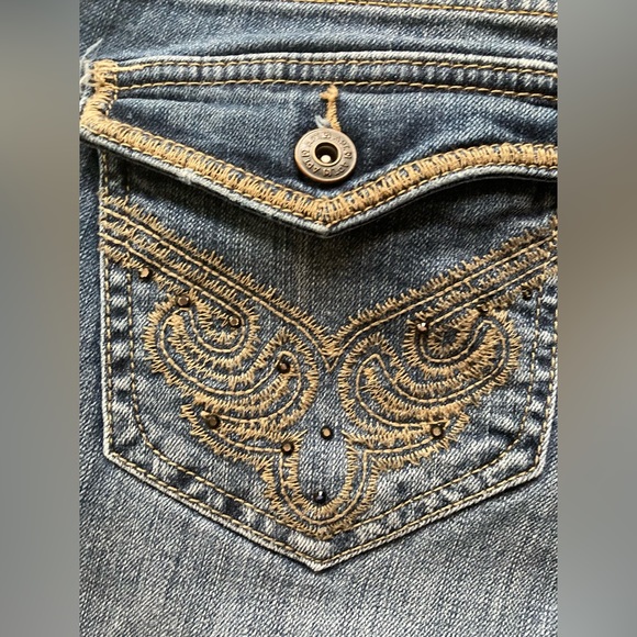 Ladies Size 12 Apt.9 Modern Straight Crop Capris - Picture 8 of 16